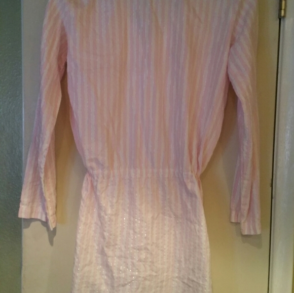 Victoria Secret Robe. - Picture 2 of 3